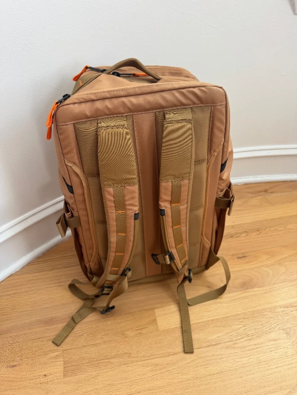 The North Face Base Camp Voyage Travel Pack (35 liters/large) in Almond Butter - Picture 8 of 11